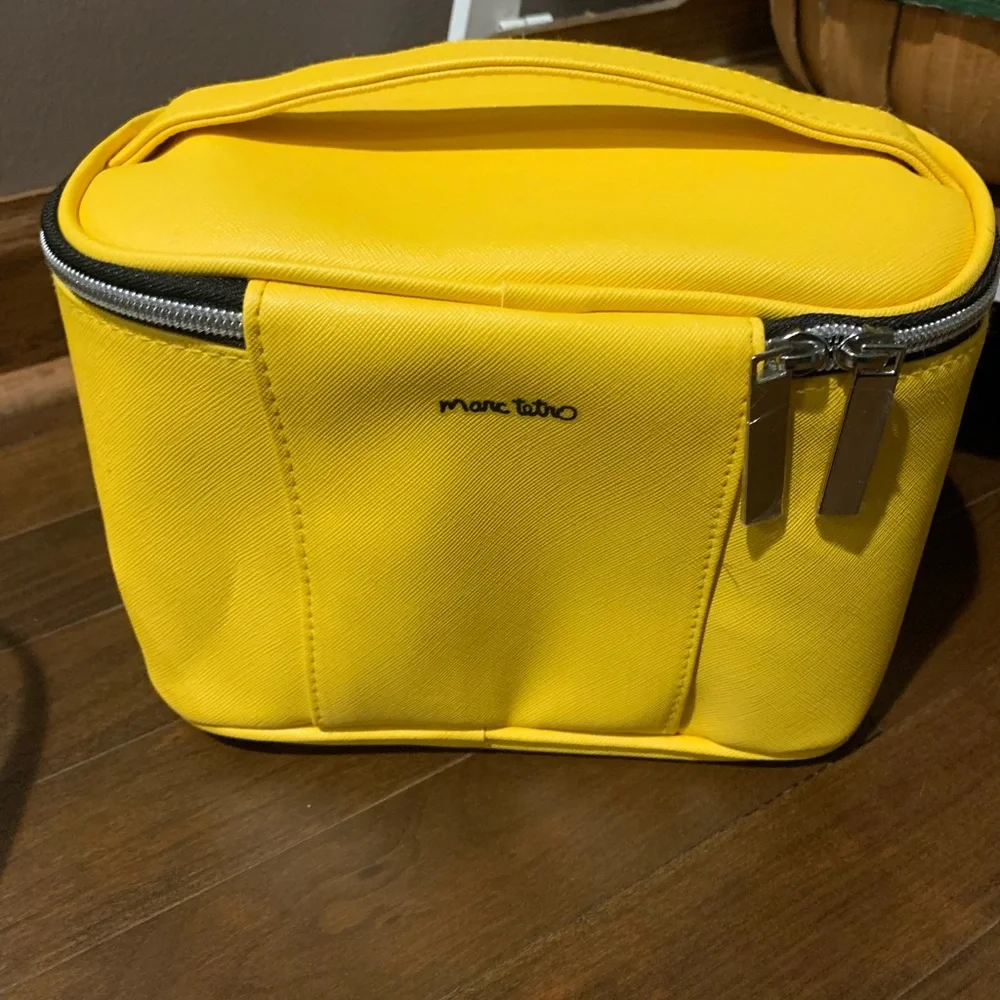 Marc Tetro Yellow Dachshund Bags Set EUC/NWT - Picture 3 of 7